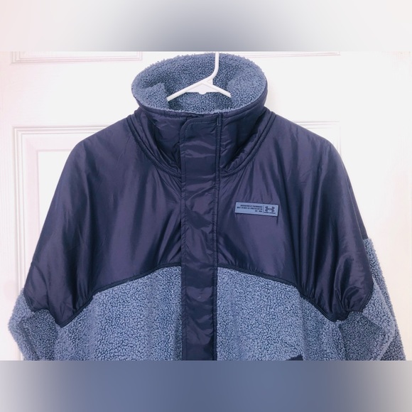 Under Armour women’s jacket (XS) - Picture 6 of 13